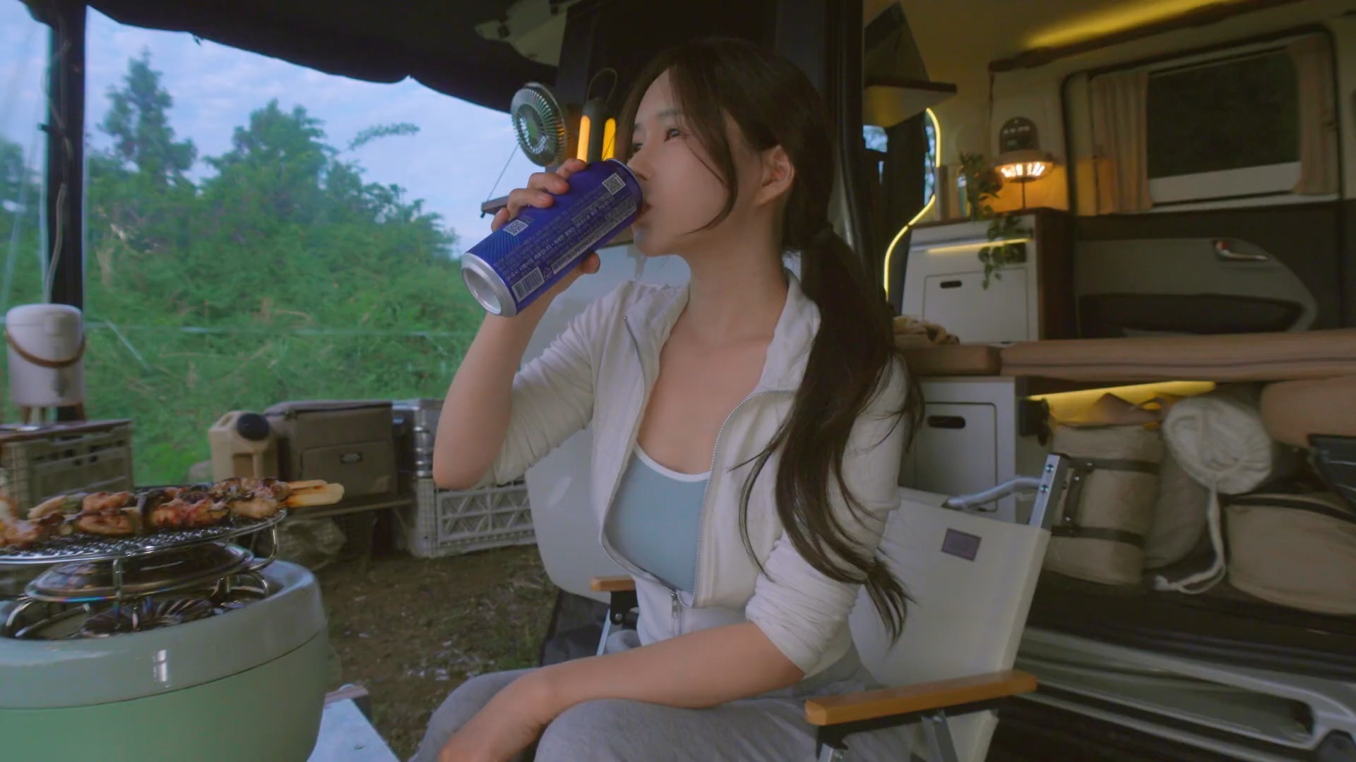 新建泊位对外启用 宁波舟山港梅山港区开放能级提升